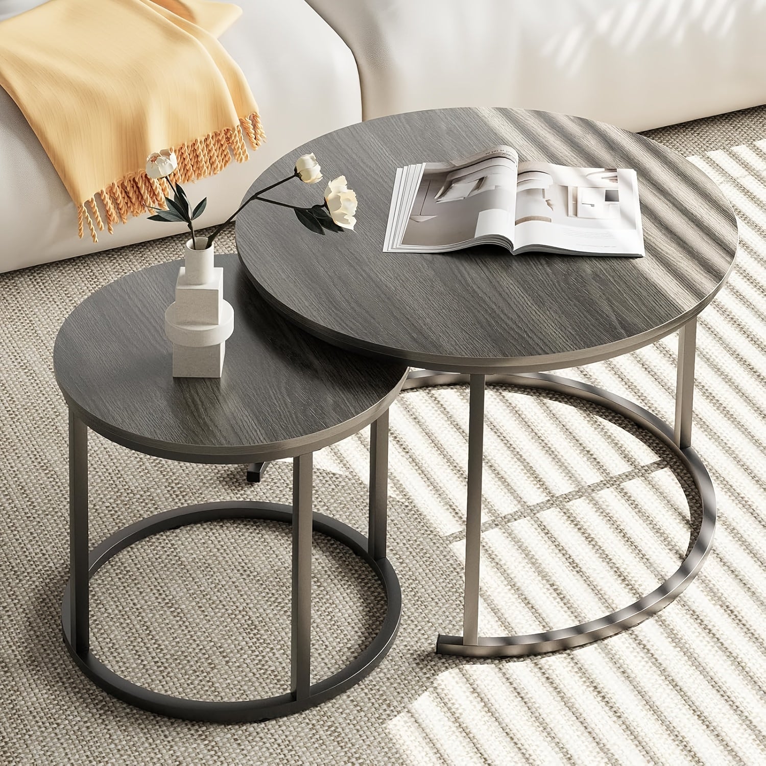 Set of Two Circular Nesting Tables Featuring a White Faux Marble Top And a Golden Frame, Perfect for Modern Living Rooms Or Bedrooms with an Industrial Touch